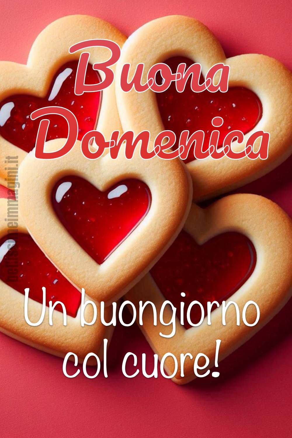 Immagini di Buona Domenica con biscotti a forma di cuoricini